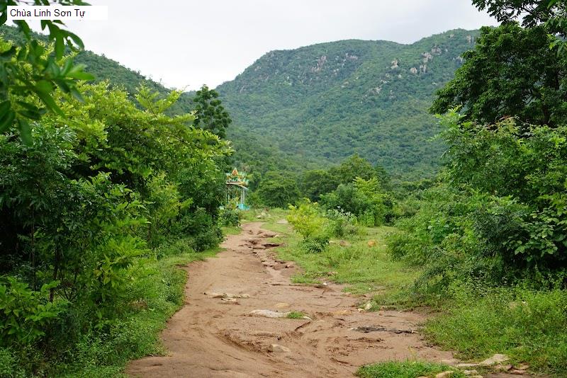 Chùa Linh Sơn Tự